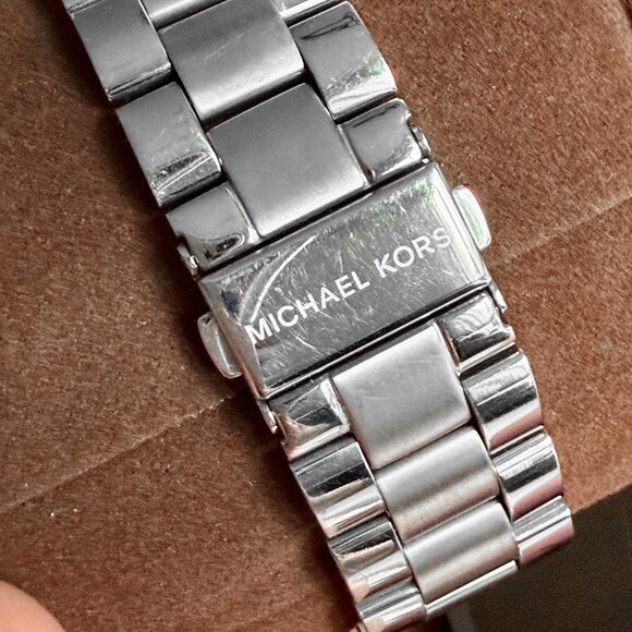 MICHAEL KORS Michael Kors Women's Slim Runway Zebra Dial Stainless Steel Watch - Picture 5 of 7